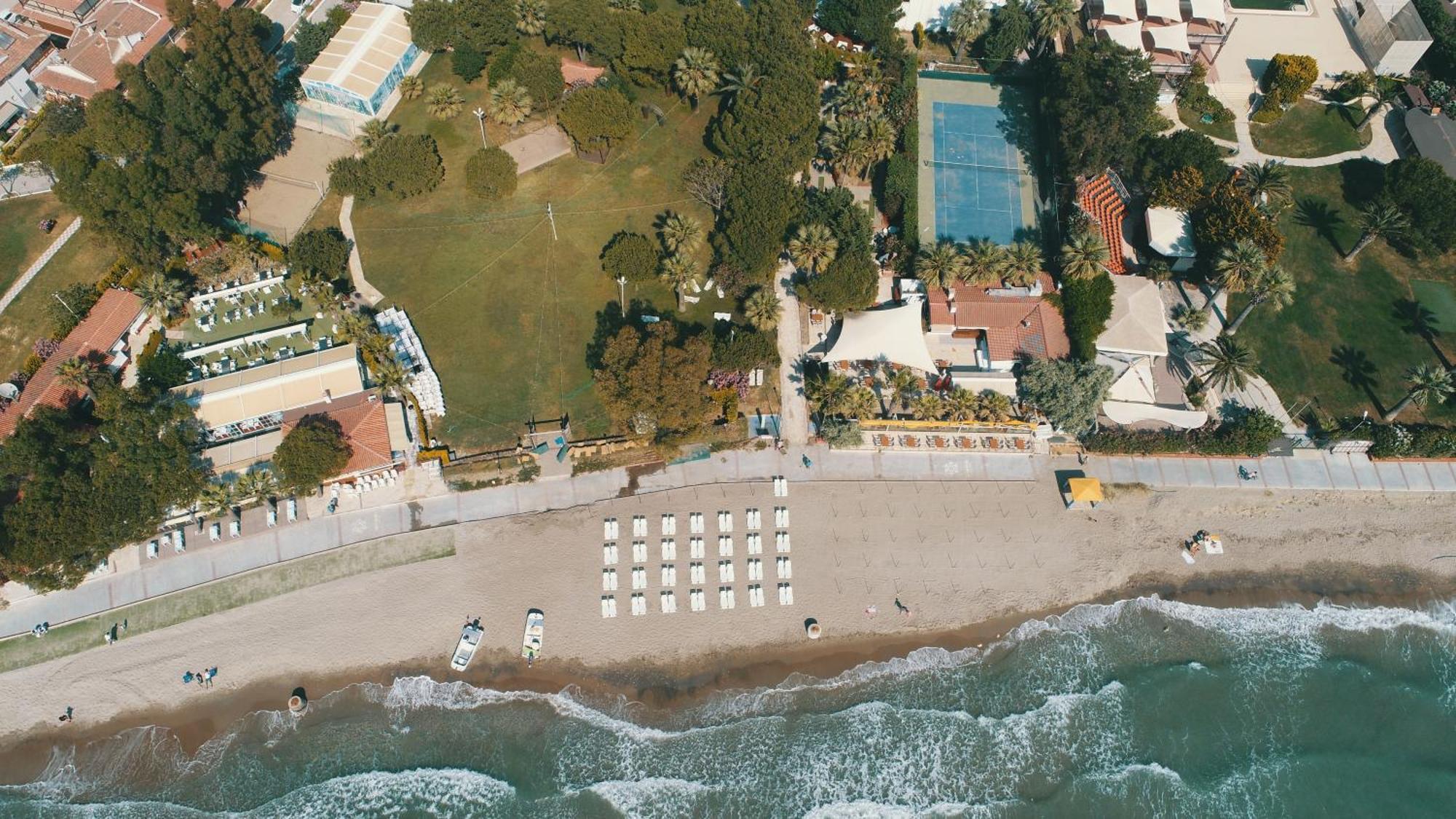 Resort Batihan &